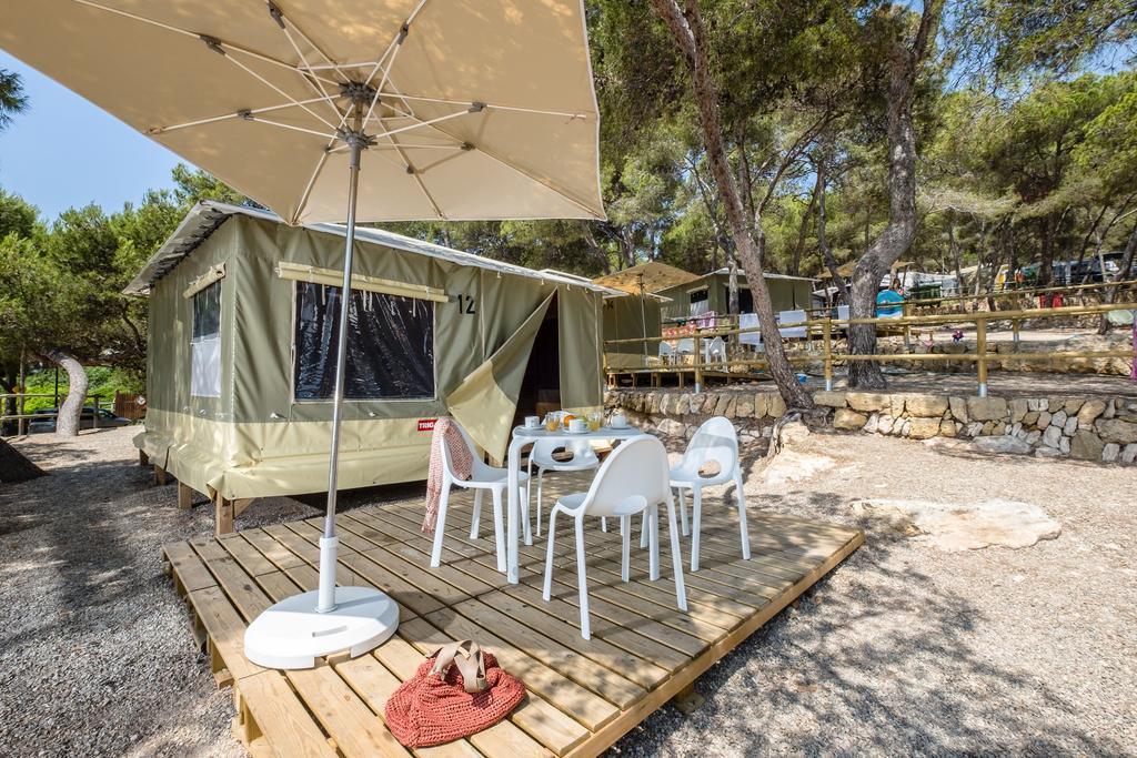Camping Estival Torre De La Mora Тамарит Екстериор снимка